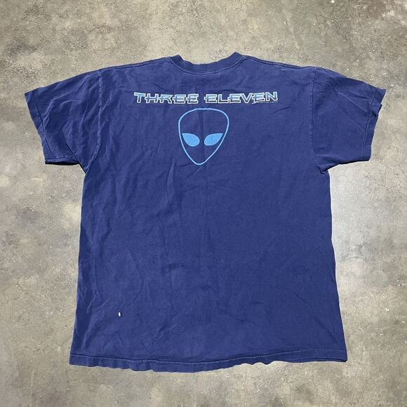 Vintage 1995 311 Three Eleven Alien Blue Band T-Shirt - Picture 3 of 6